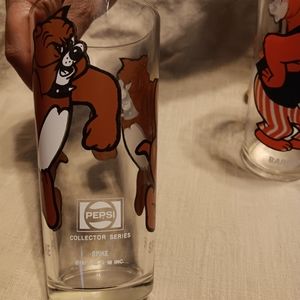 Vintage 1973 Federal Glass Looney Tunes Pepsi Collector Series Glasses.